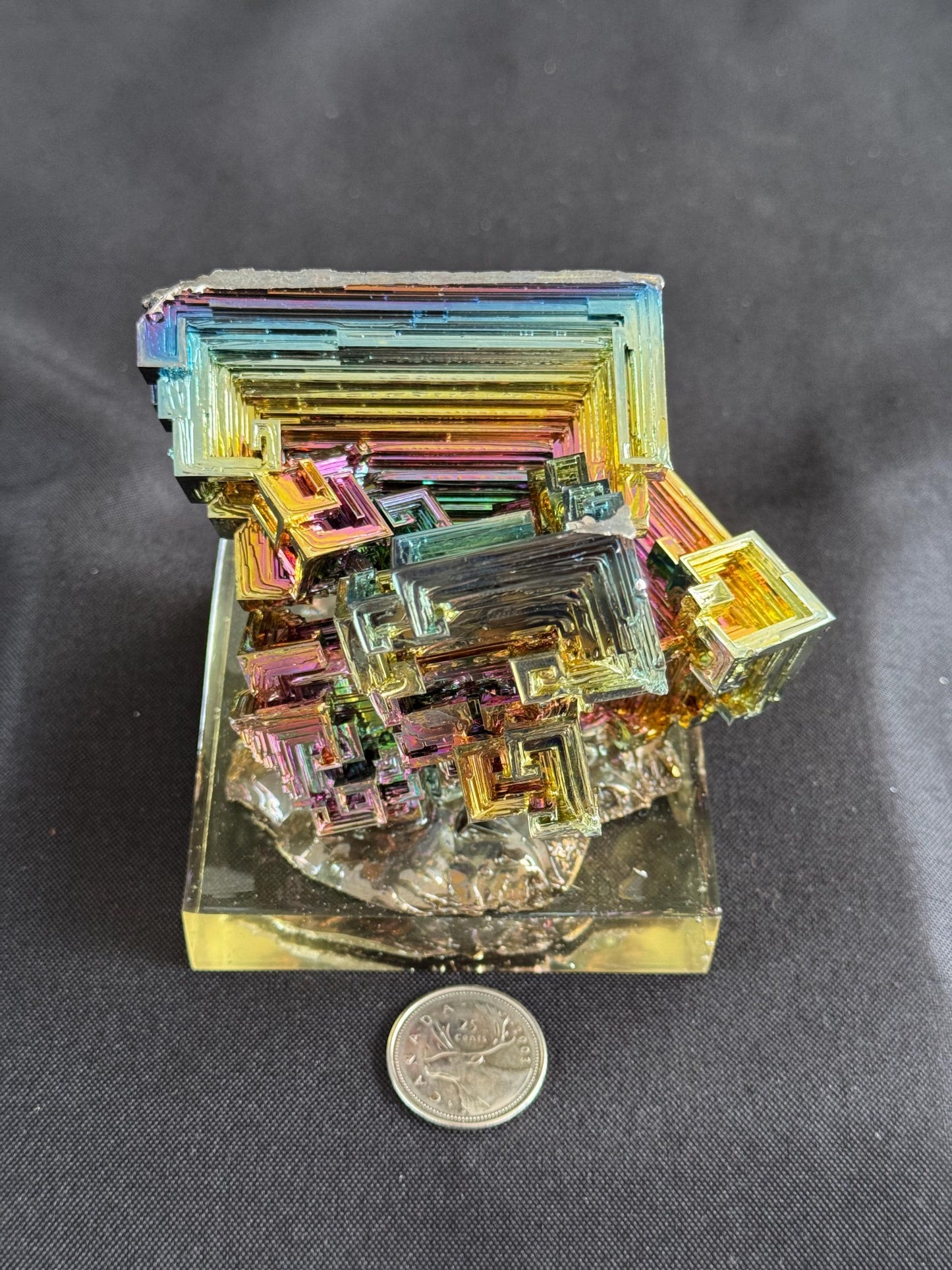 Bismuth Crystal cluster 137