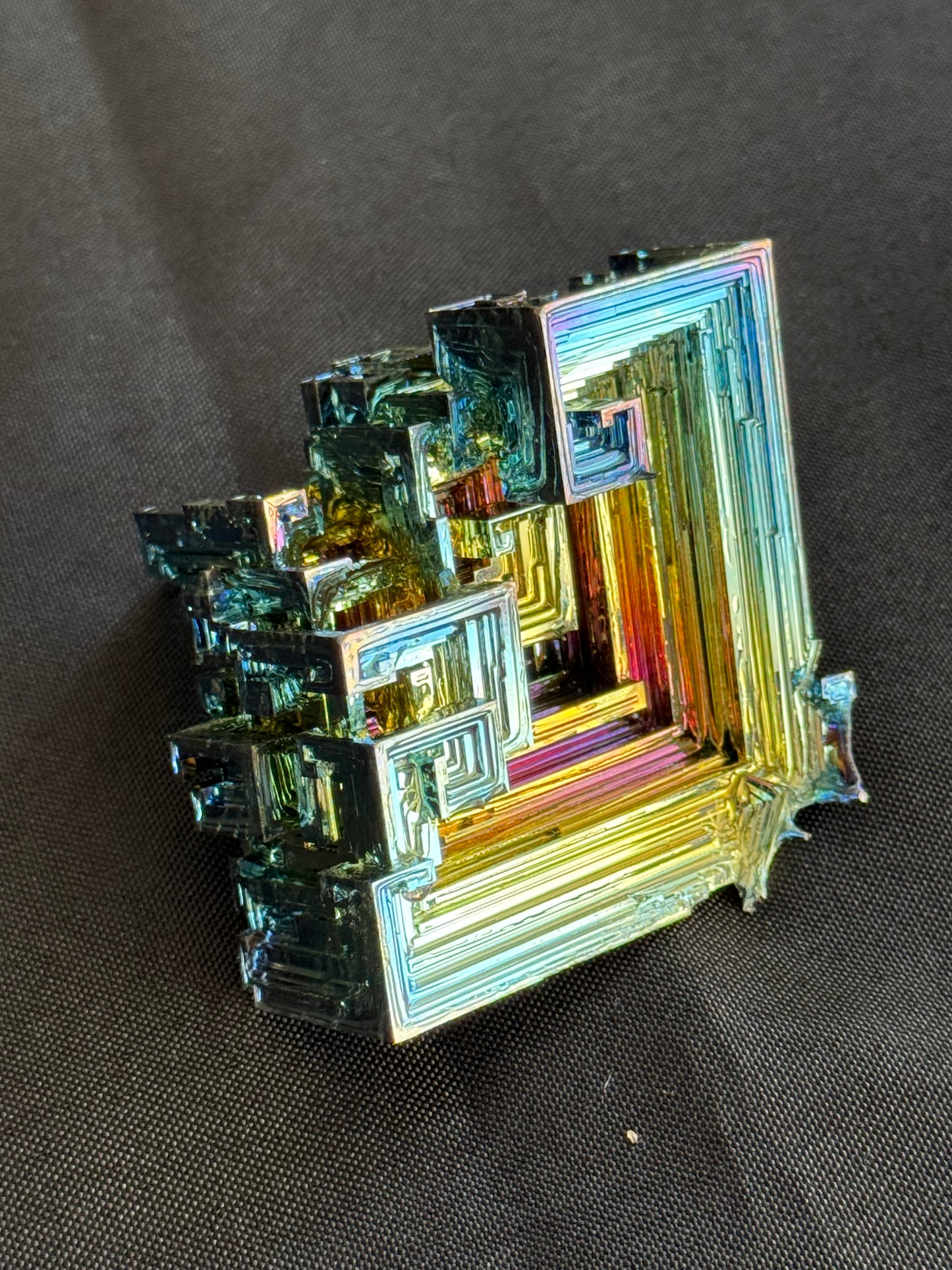 Bismuth crystal 102