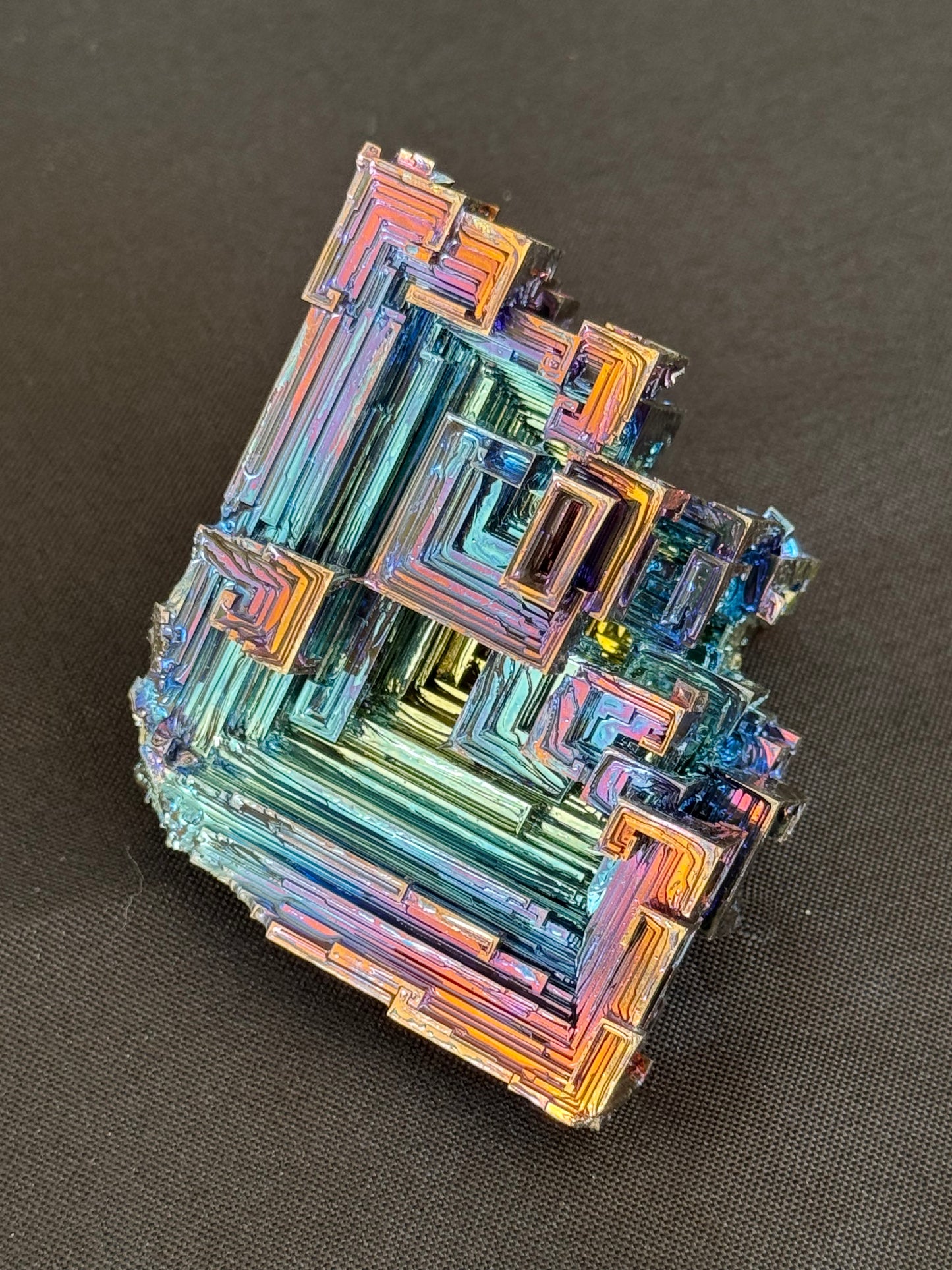 Bismuth crystal 104
