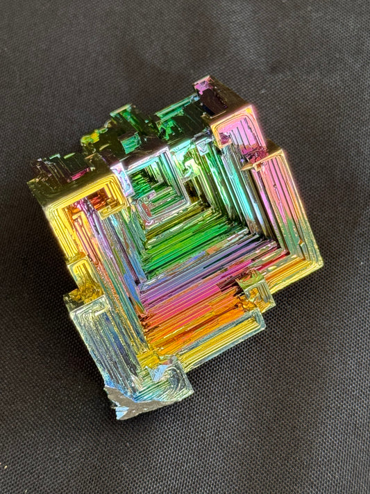Bismuth Crystal XL Single