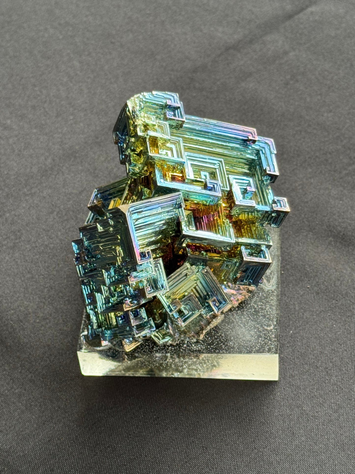 Bismuth crystal cluster 121
