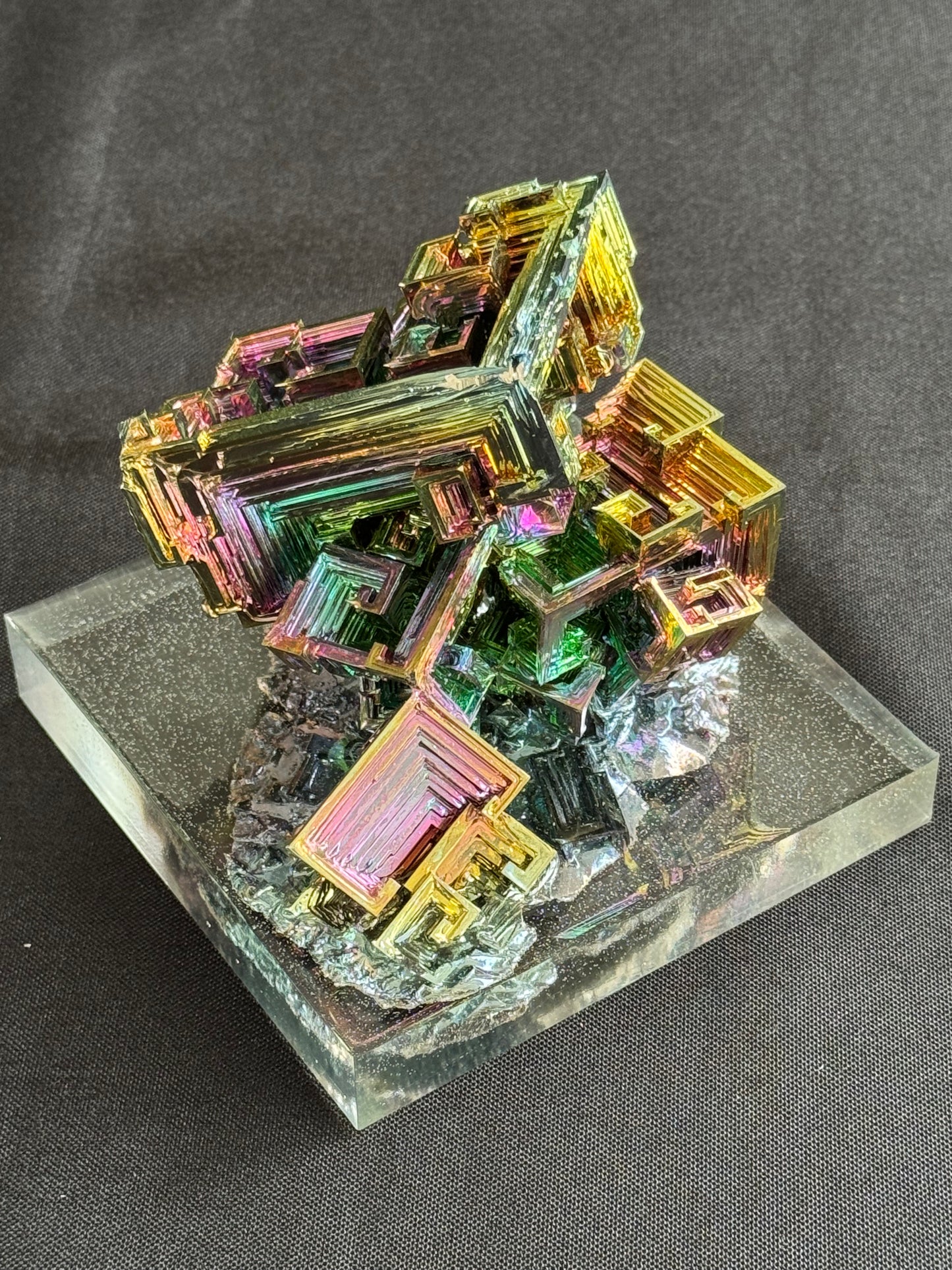 Bismuth crystal cluster 122