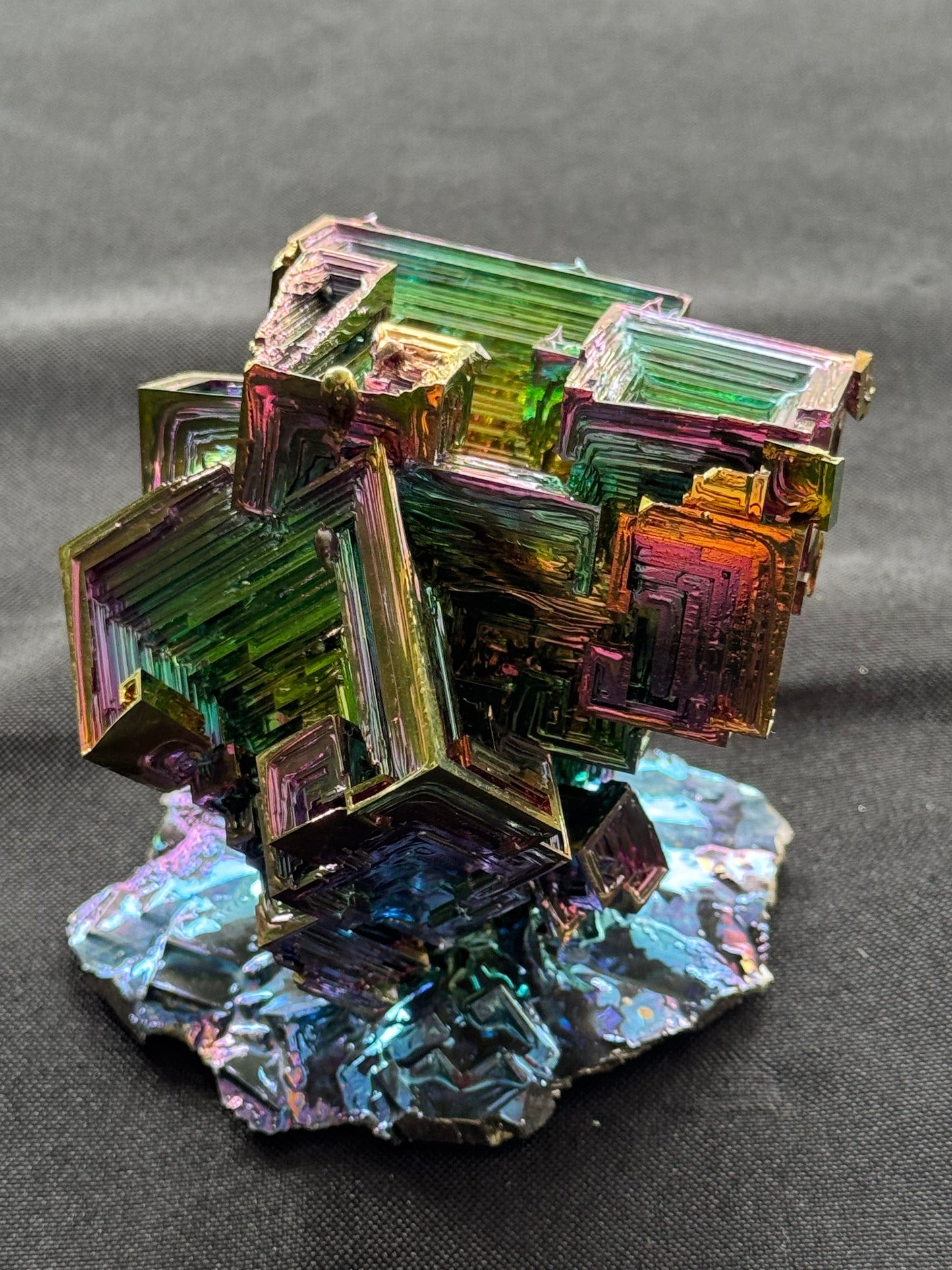 Bismuth Crystal cluster 130