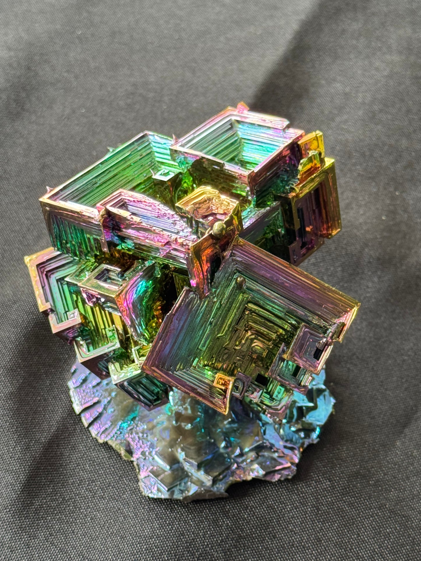 Bismuth Crystal cluster 130