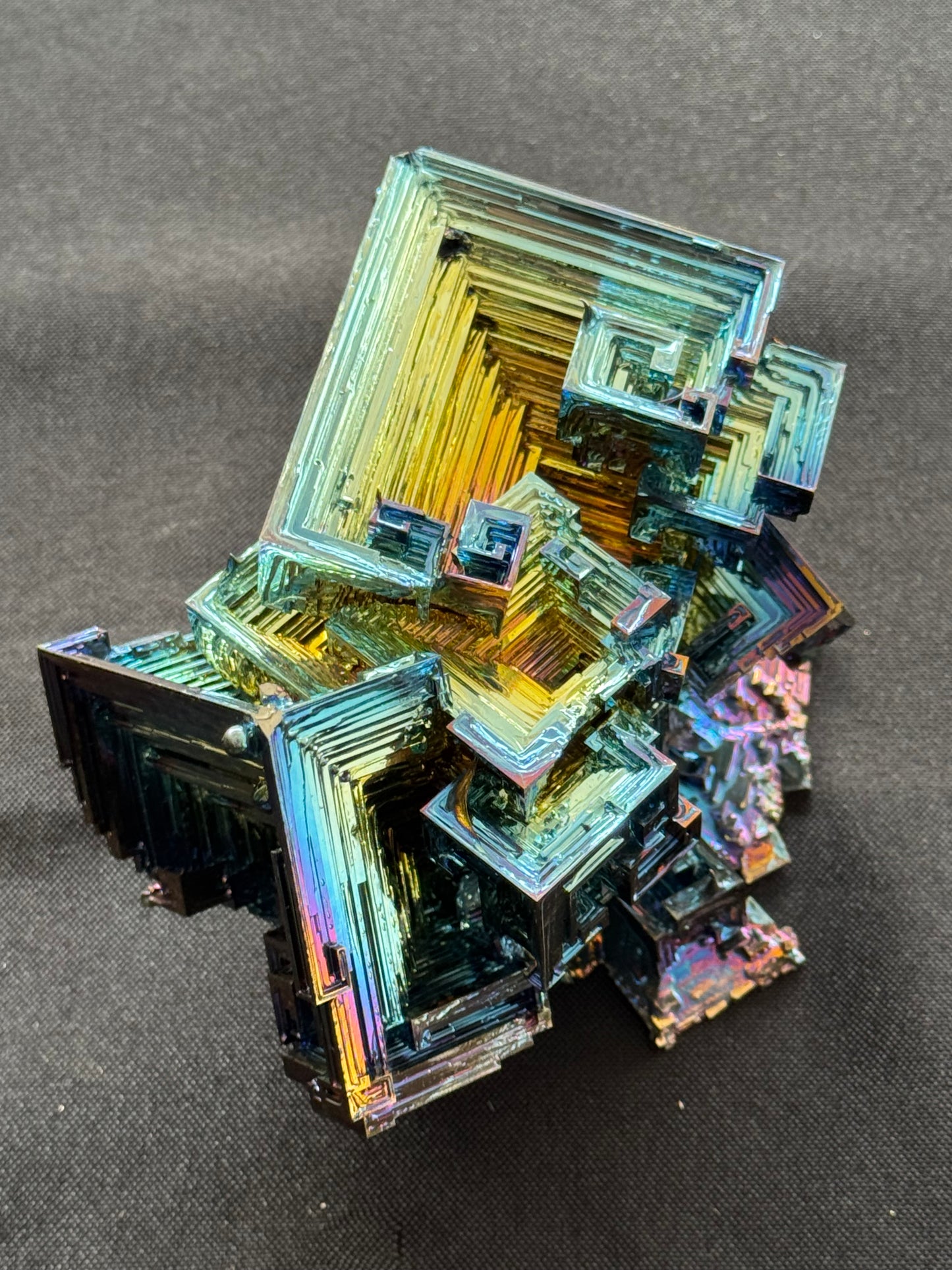 Bismuth Crystal cluster 133